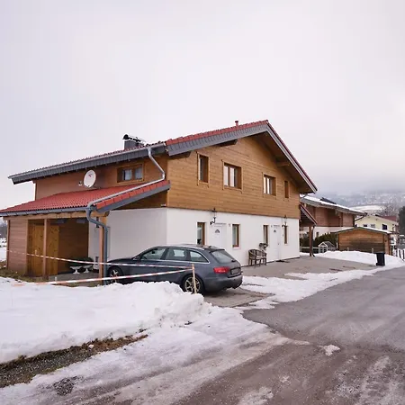 Holiday In Ski Area In 度假居 *