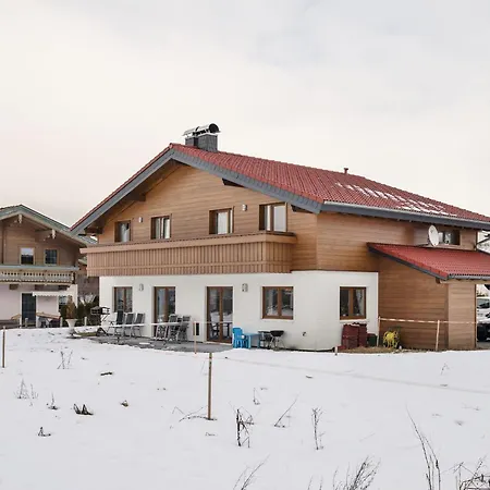 Holiday In Ski Area In 度假居 *